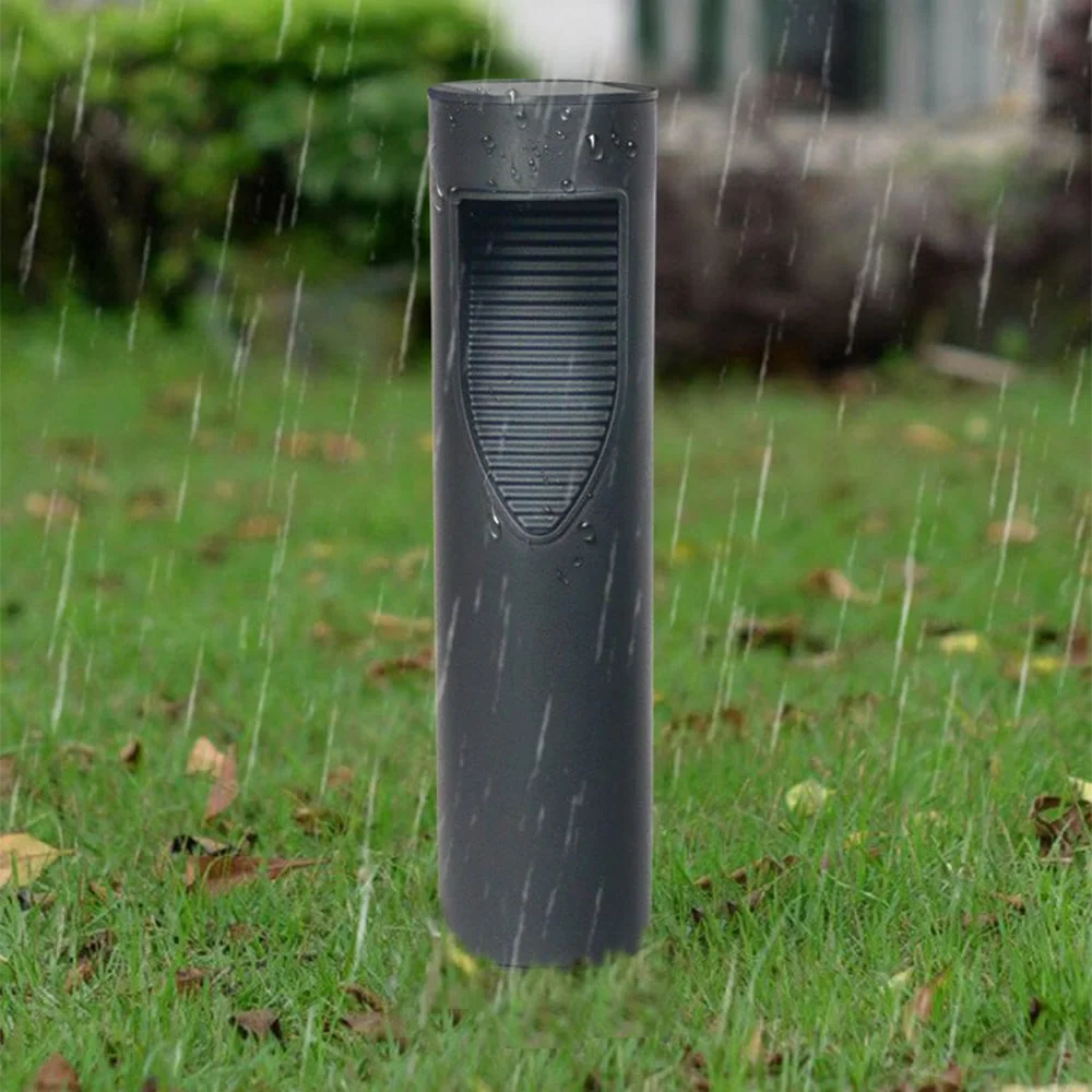 Solar Lawn Lamp - Image 3